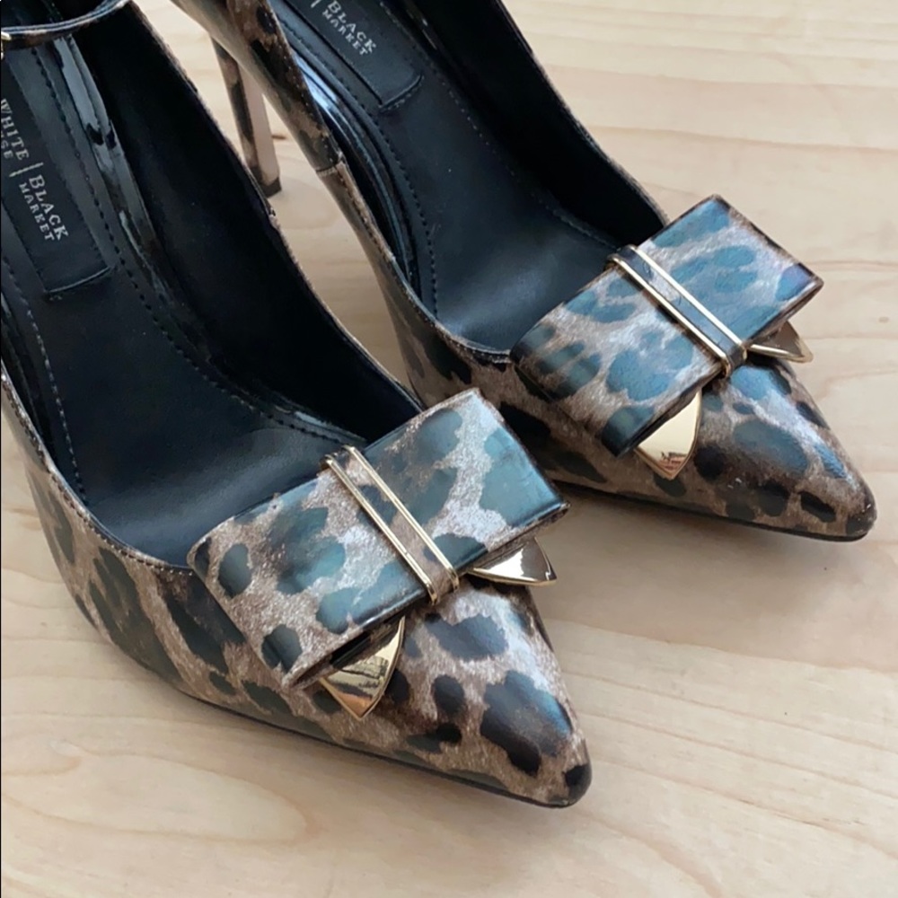 WHBM Leopard Pointy Heel